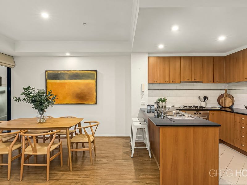 126/69 Dorcas Street, South Melbourne image 4