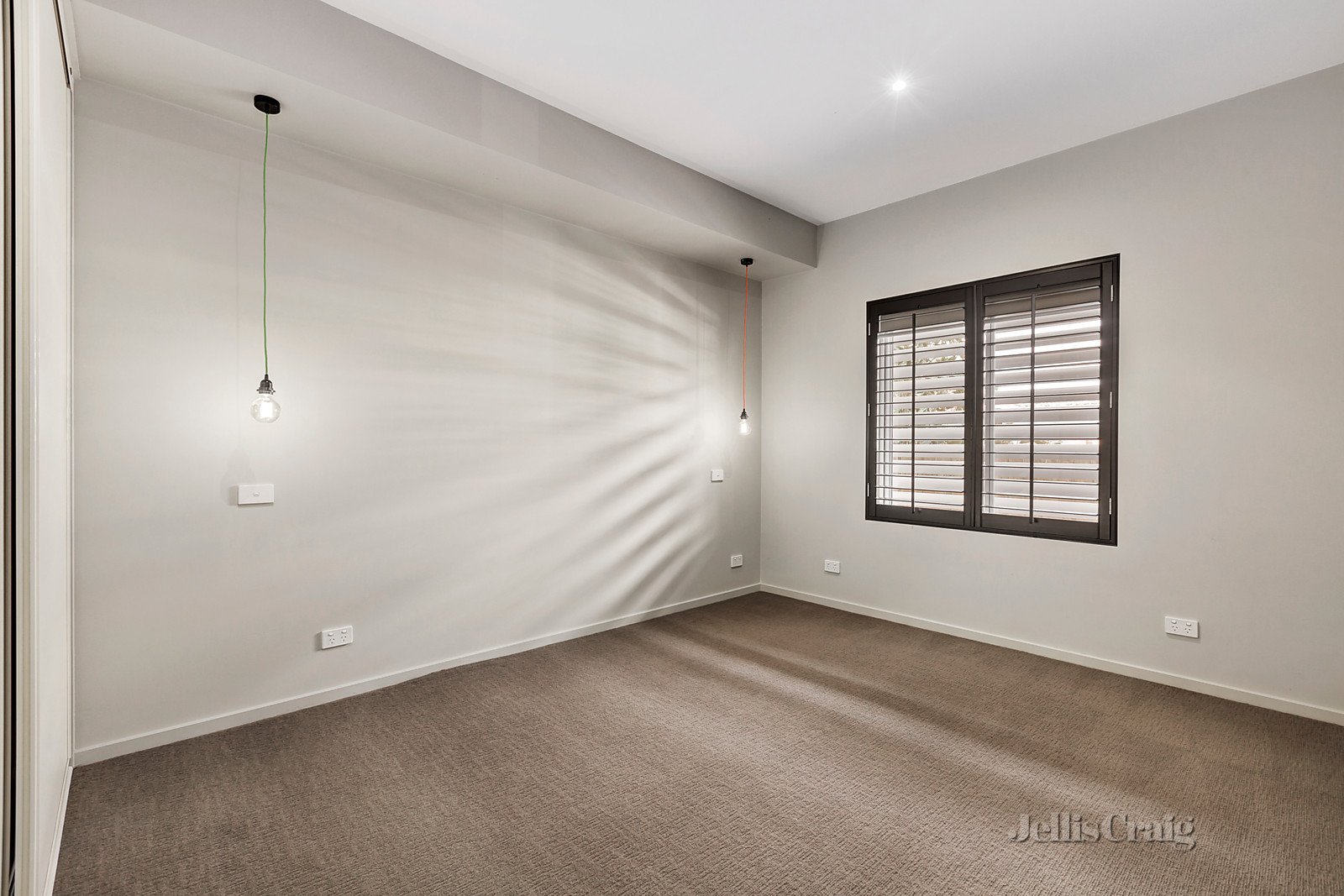 1/267 Rossmoyne Street, Thornbury image 6