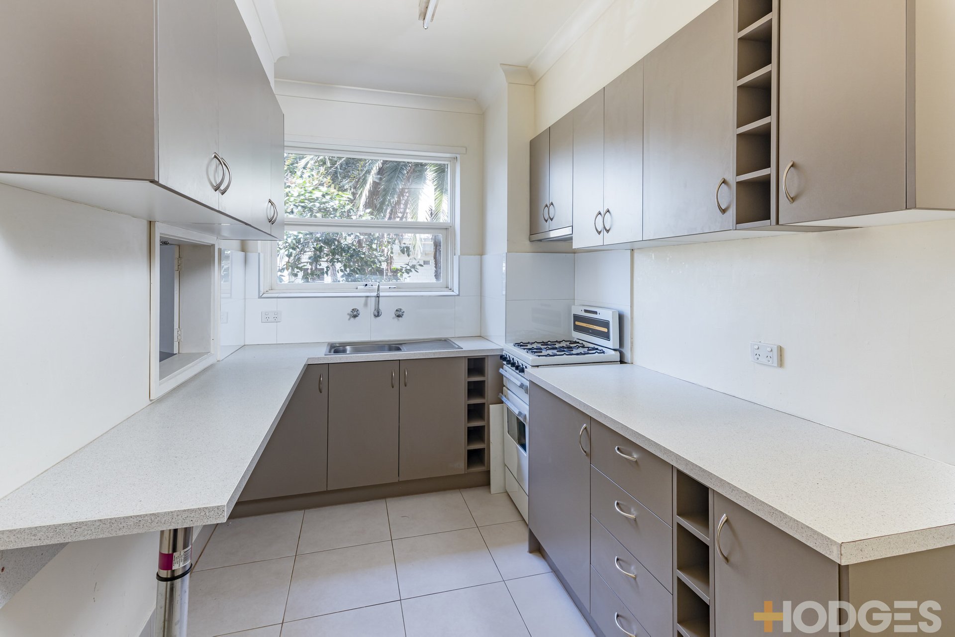 12 / 672 Malvern Road PRAHRAN