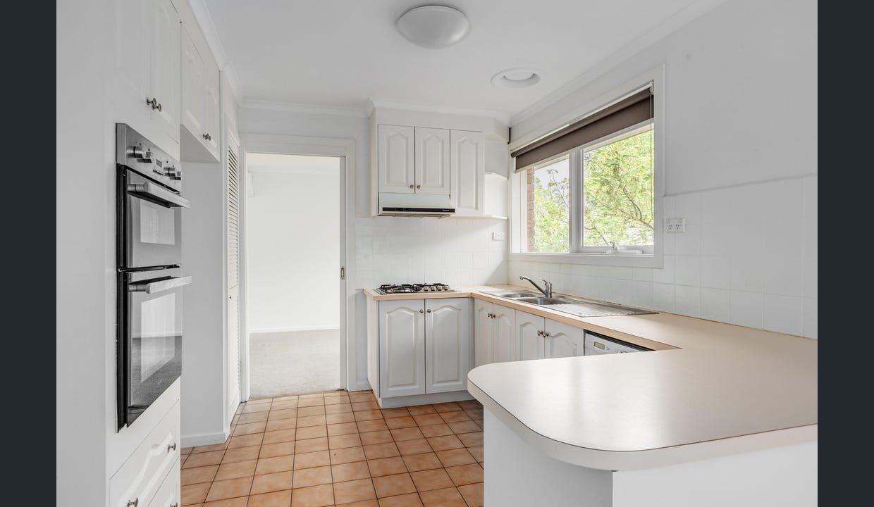 1/268 Gallaghers Road, Glen&nbsp;Waverley image 3