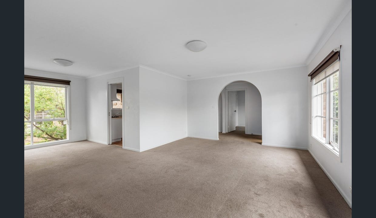 1/268 Gallaghers Road, Glen&nbsp;Waverley image 2