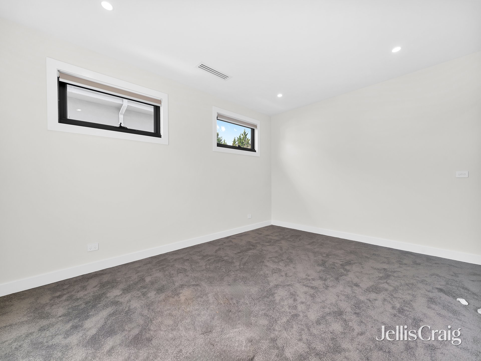 1/27 Adelaide Avenue, Mount&nbsp;Waverley image 6
