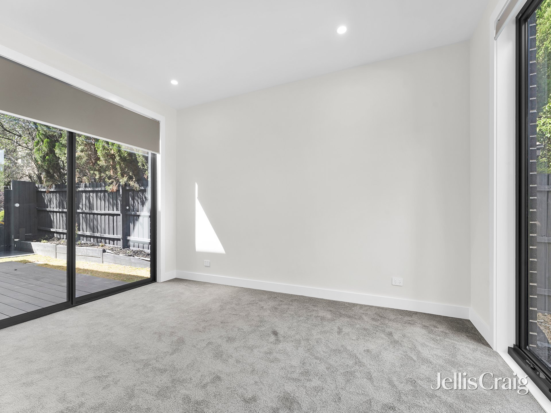 1/27 Adelaide Avenue, Mount&nbsp;Waverley image 8
