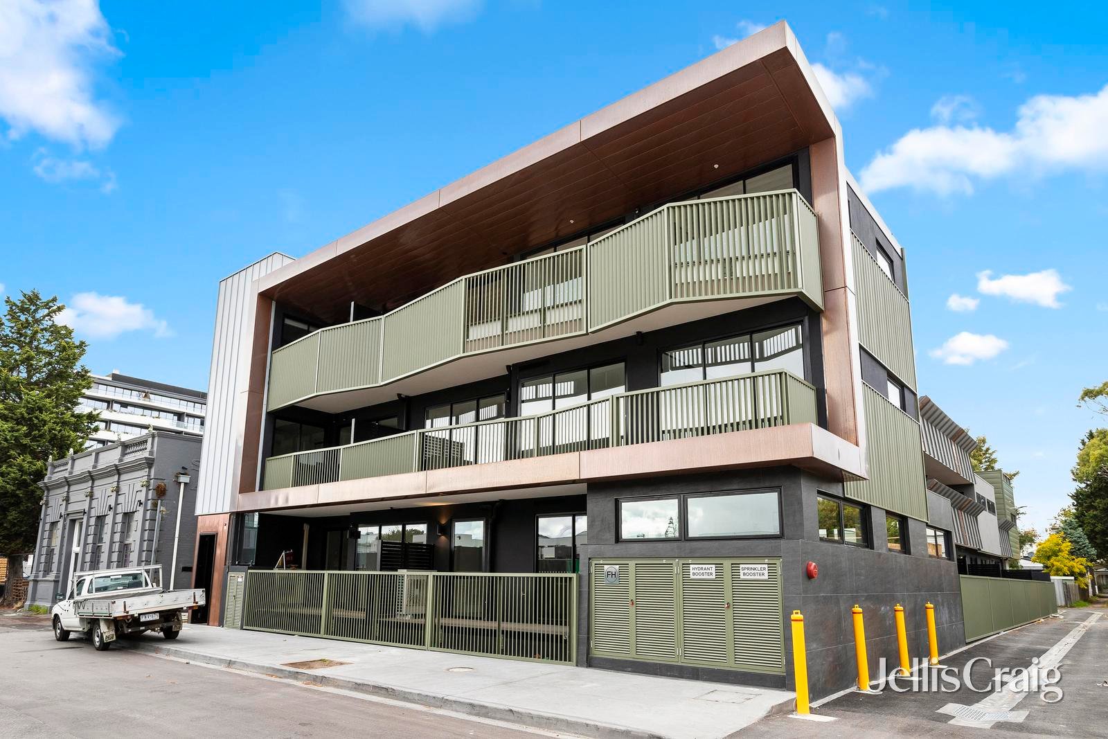 1/27 Aitken Street, Williamstown image 1