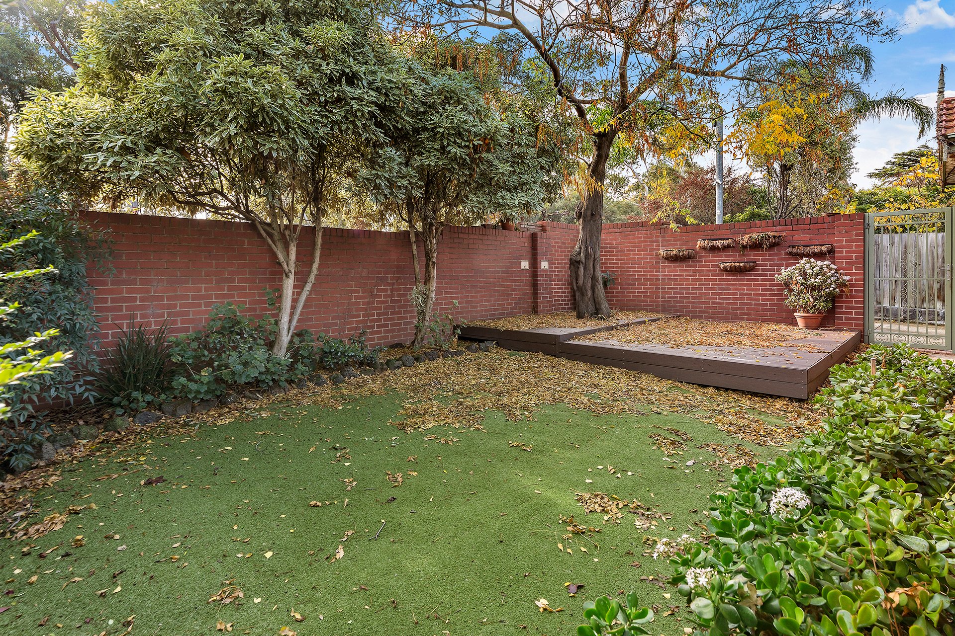 Property Gallery Thumbnail 8