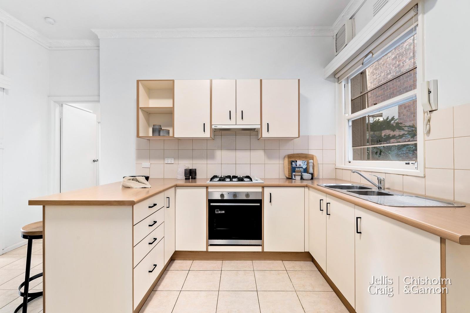 1/27 Bendigo Avenue, Elwood image 6