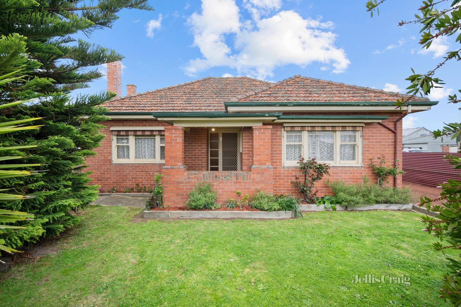 127 Beverin Street, Sebastopol image 1