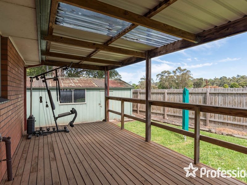 127 Carronvale Road, Mooroolbark image 9