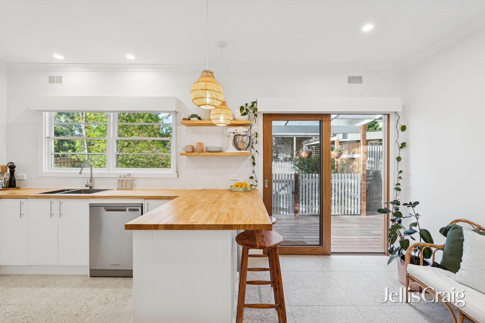 1/27 Eastfield Road, Ringwood East image 5