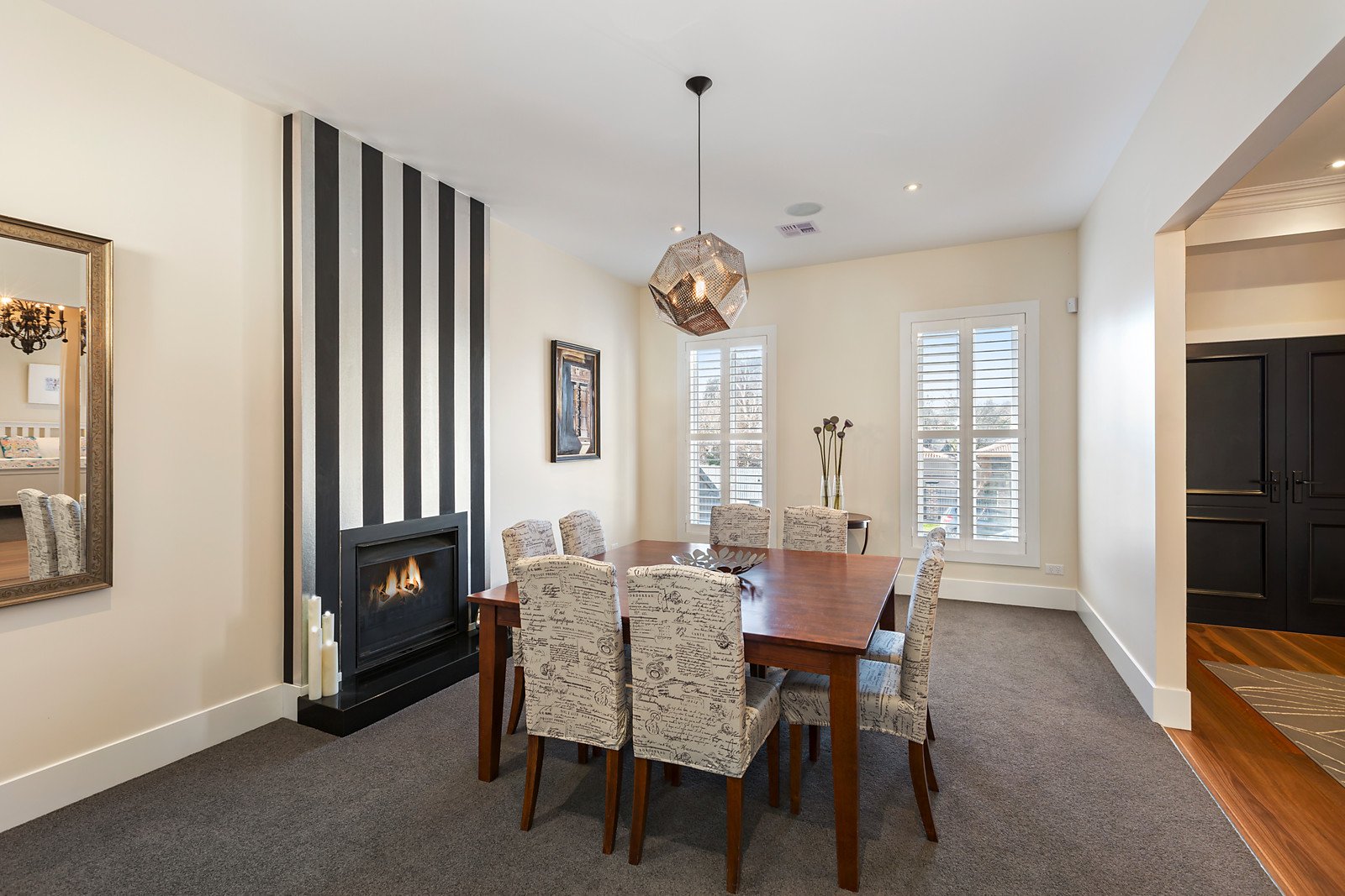 1/27 Glencairn Avenue, Camberwell image 2