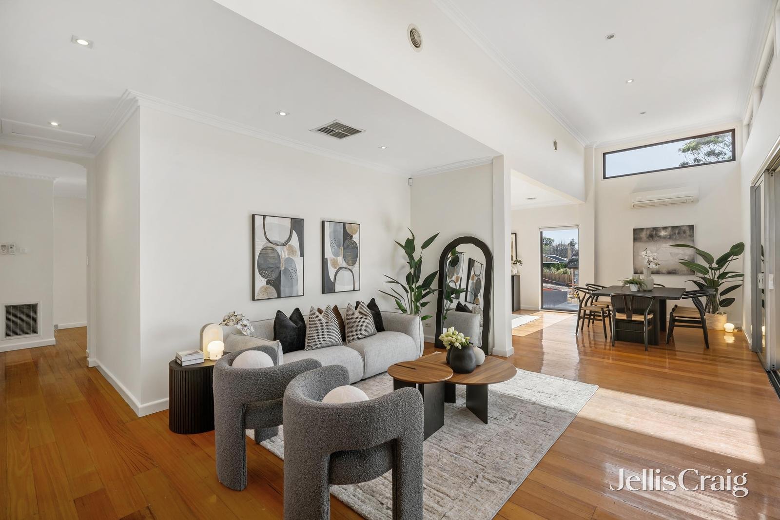 127 Greythorn Road, Balwyn North image 2