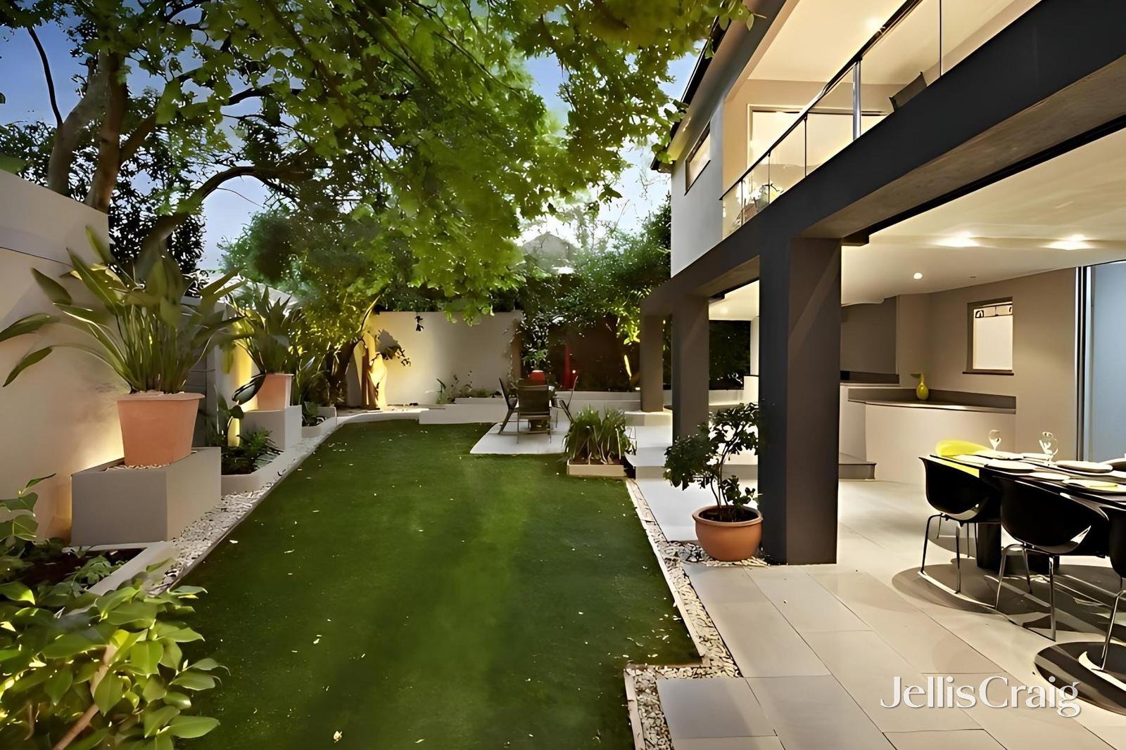 127 Greythorn Road, Balwyn North image 11