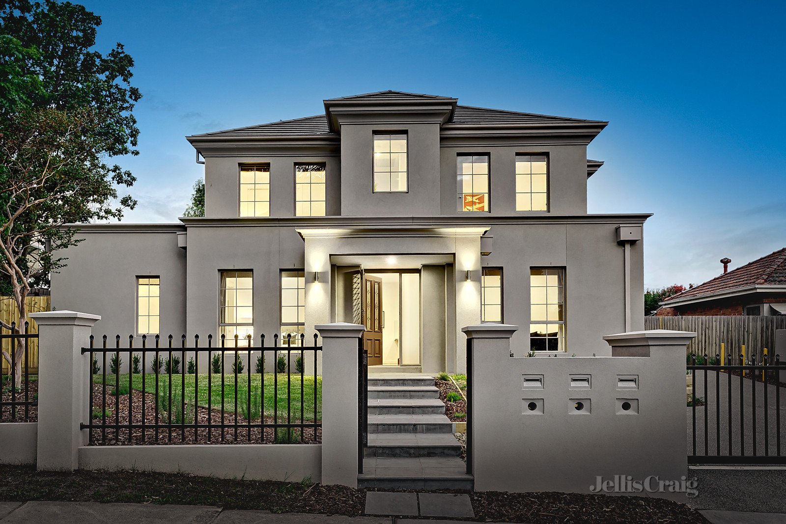 1/27 Lomond Street, Glen Iris image 1