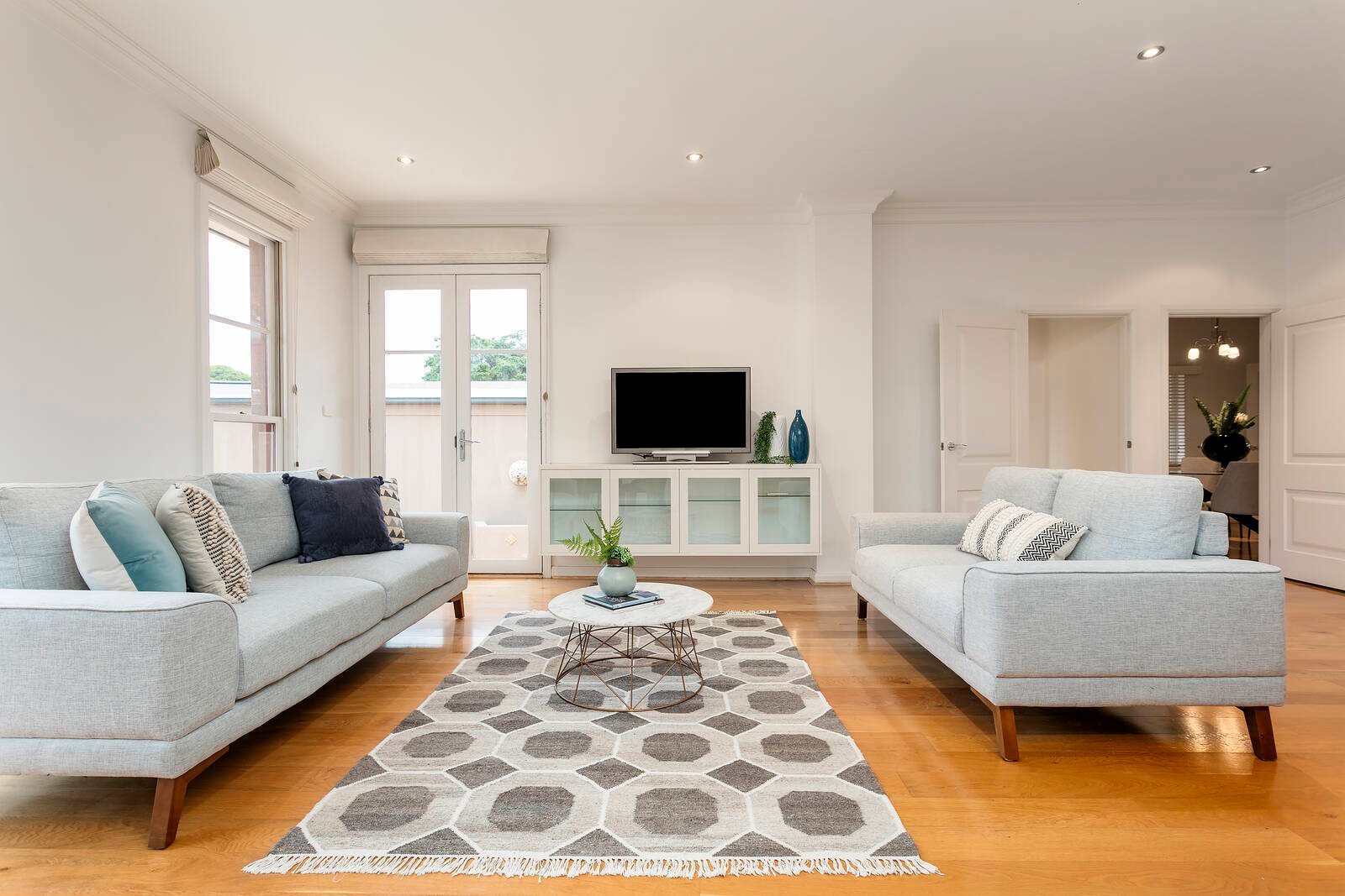 Property Gallery Thumbnail 10