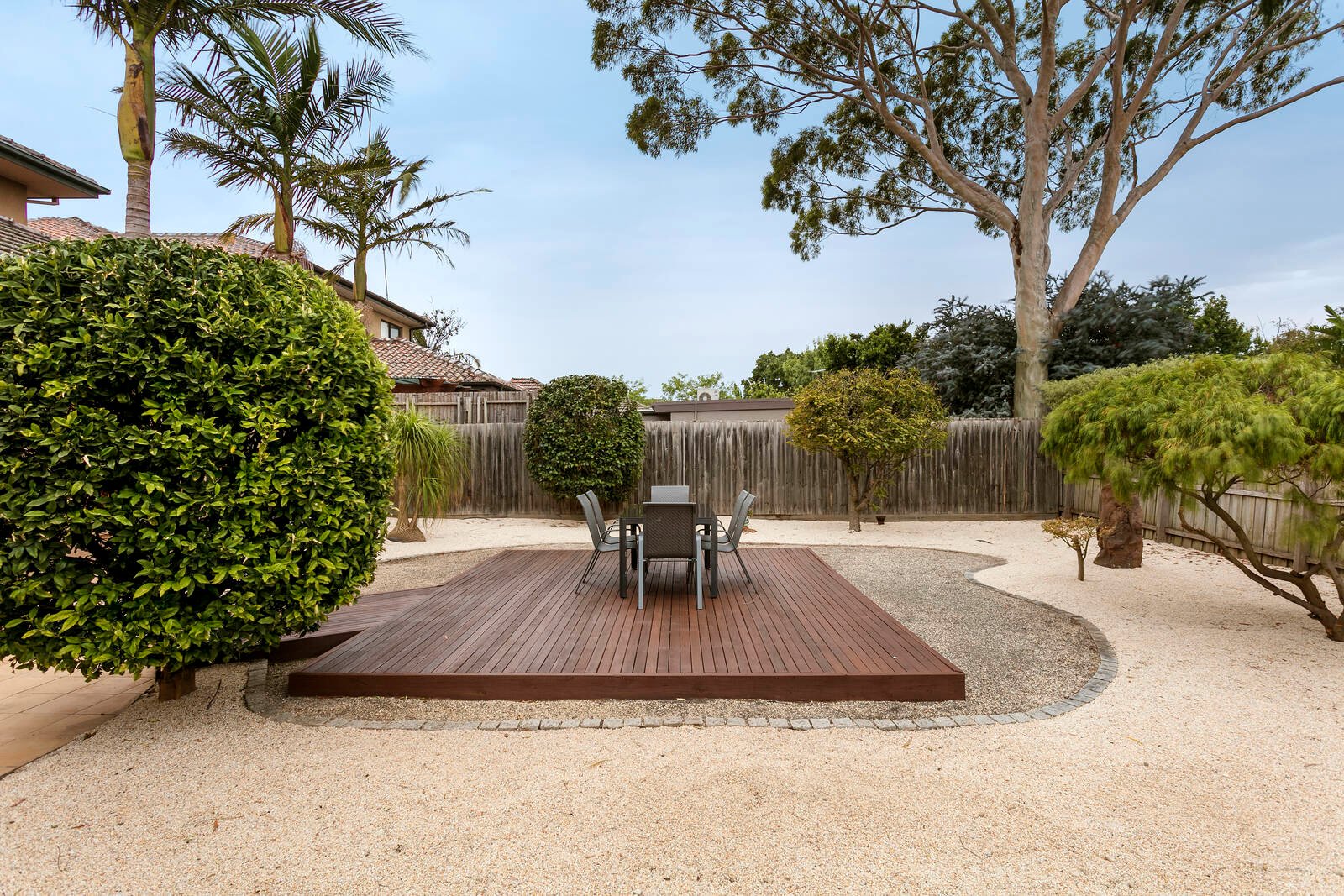 Property Gallery Thumbnail 14