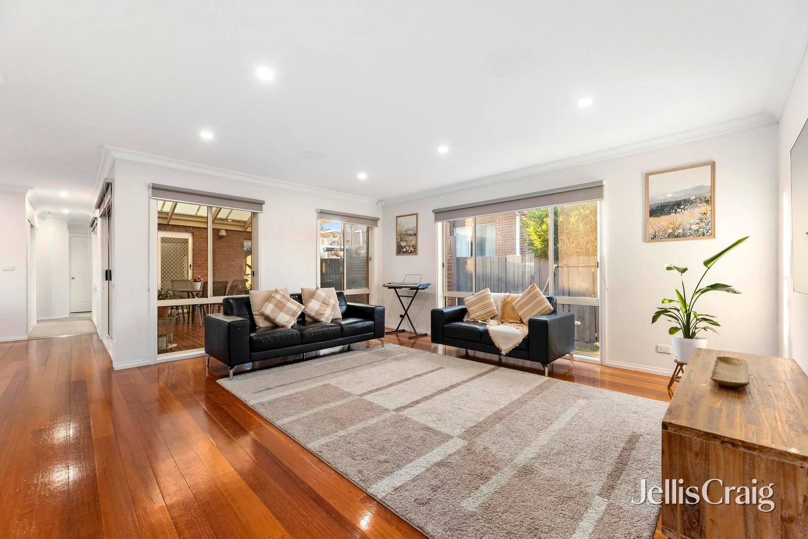 1/27 McKenna Road, Glen&nbsp;Waverley image 3