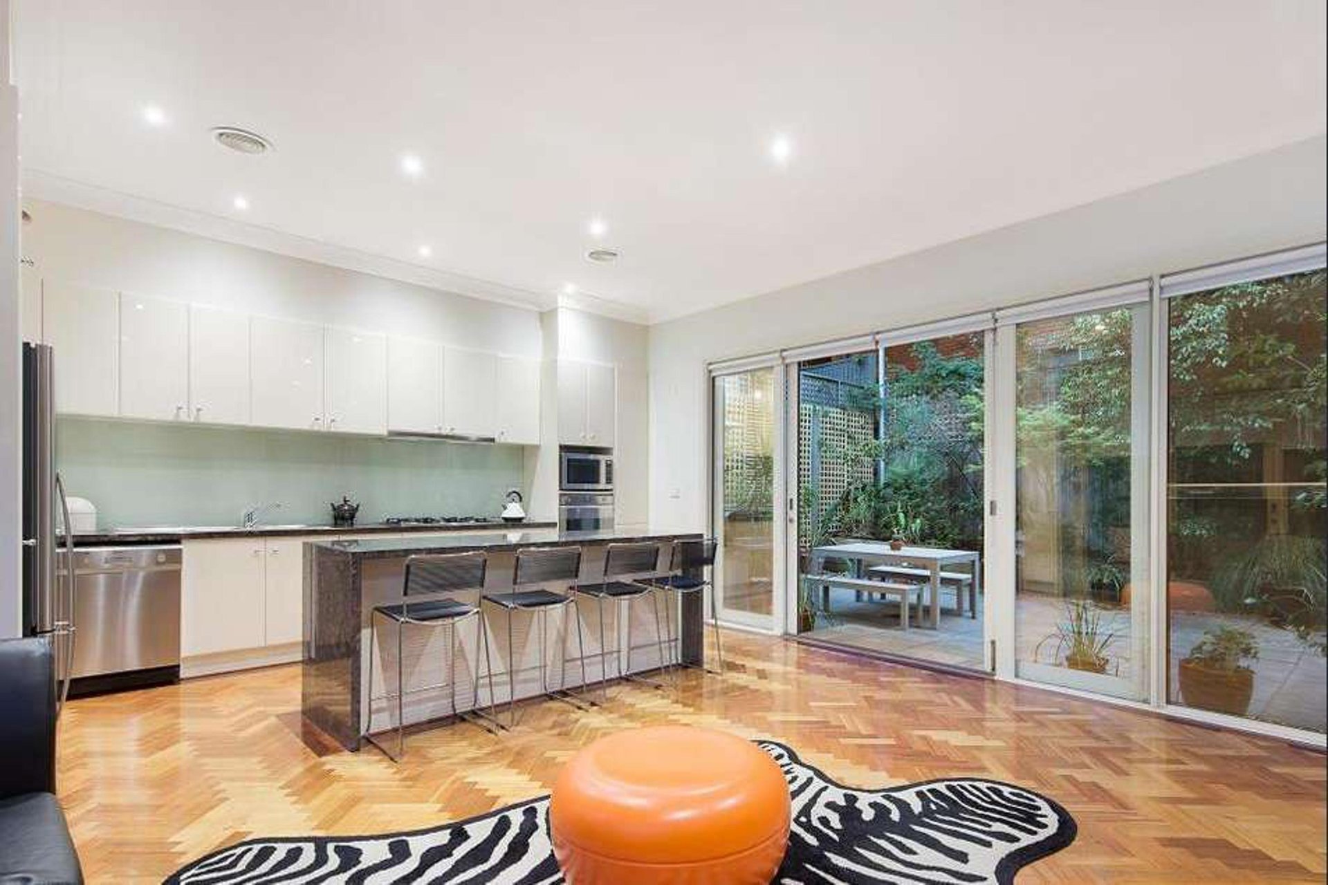127 Mount Street, Kew image 4
