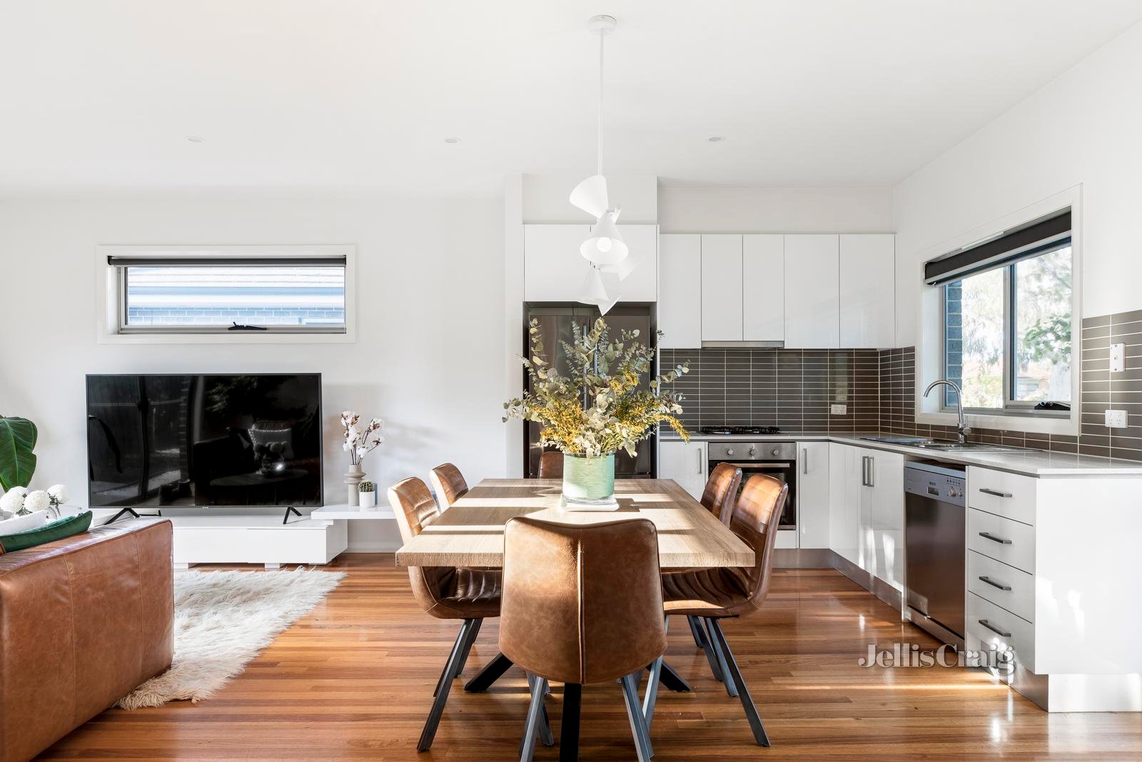 1/27 Neville Street, Keilor East image 5