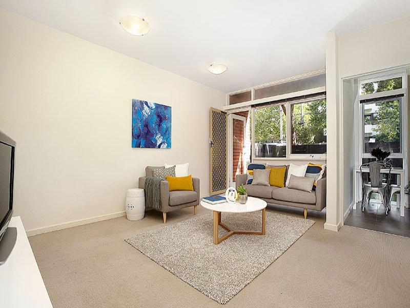 1/27 Ormond Road, Elwood image 3