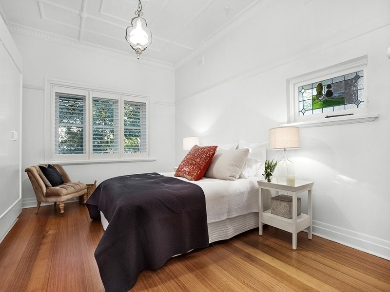 127 Ruskin Street, Elwood image 3