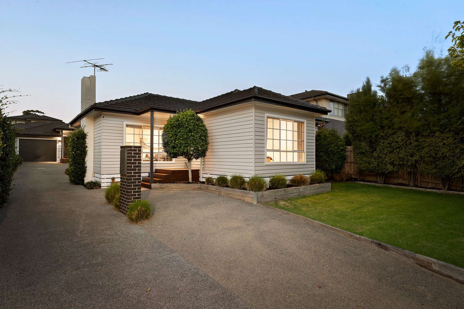 1/27 Schulz Street, Bentleigh East