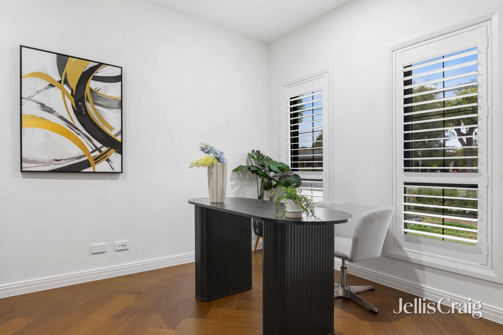 1/273 Lawrence Road, Mount Waverley image 3