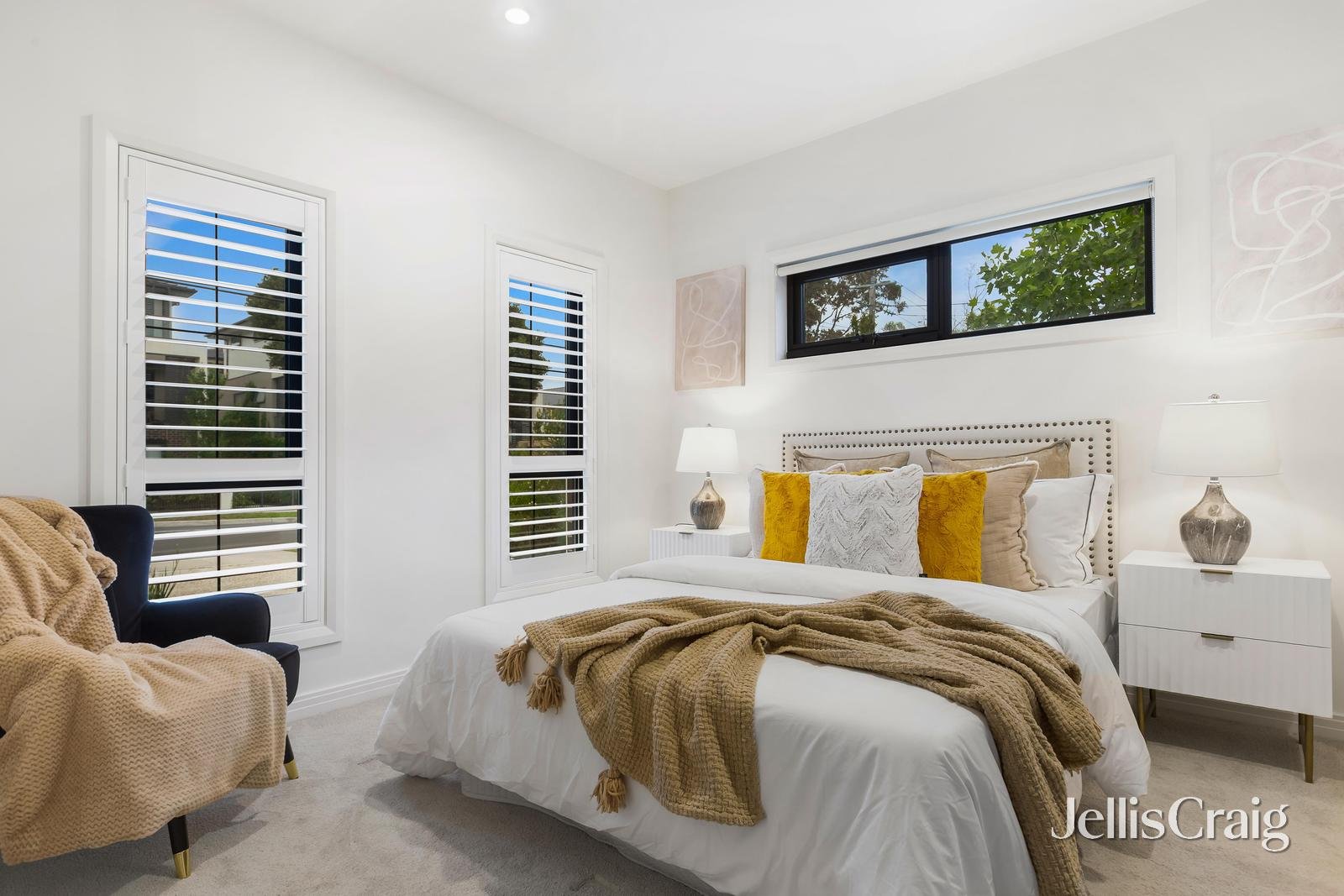 1/273 Lawrence Road, Mount Waverley image 8