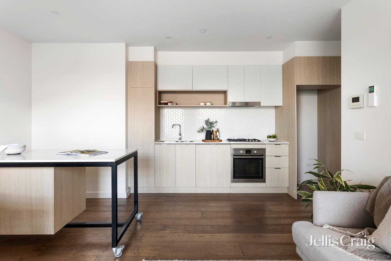 12/74 Darebin Street, Heidelberg image 4