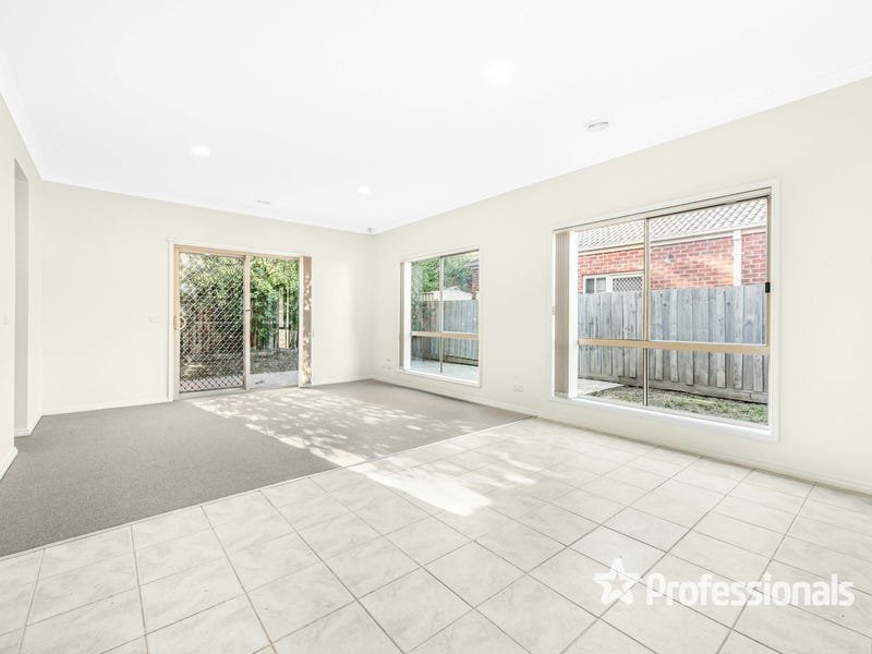 12/76-78 Oban Road, Ringwood image 2