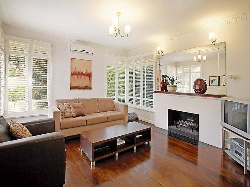 1/279 Balwyn Road, Balwyn North image 2