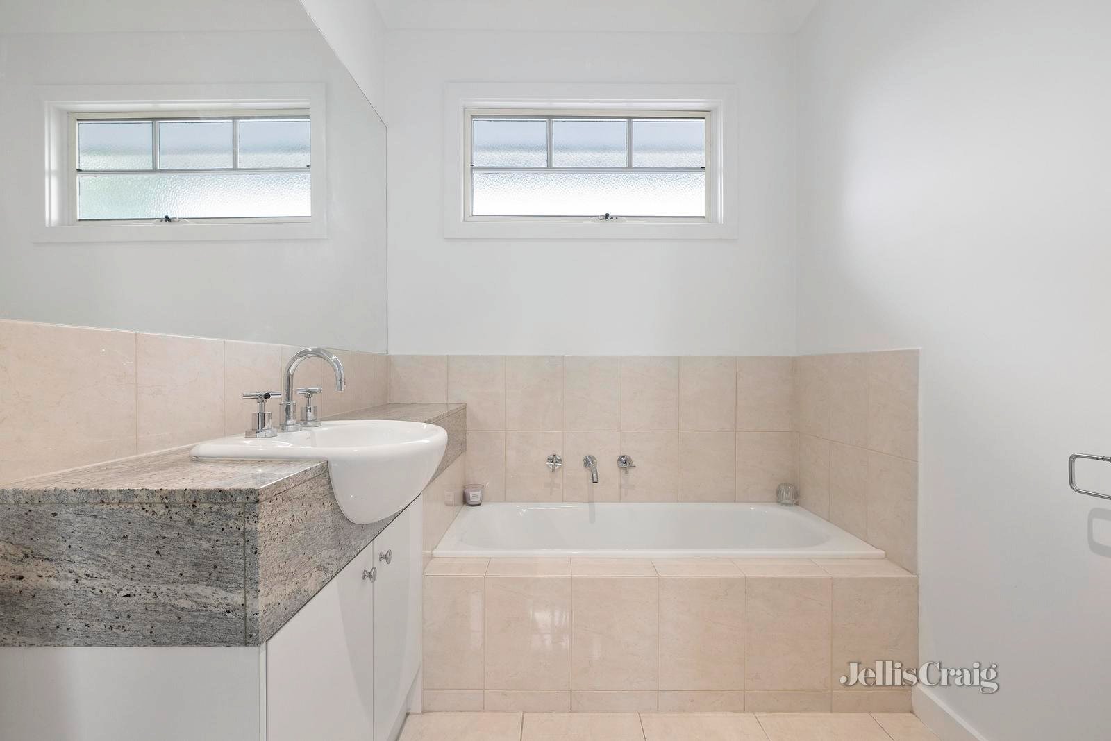 1/28-30 Winfield Road, Balwyn North image 6