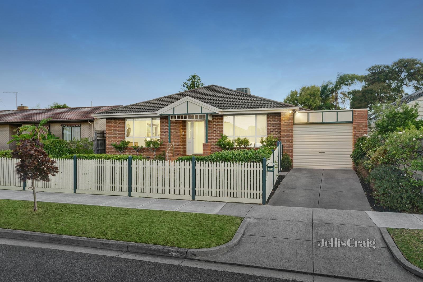 1/28 Adrian Street, Bentleigh East image 12