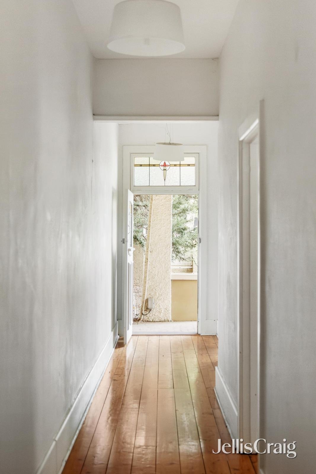 128 Barkers Road, Hawthorn image 2