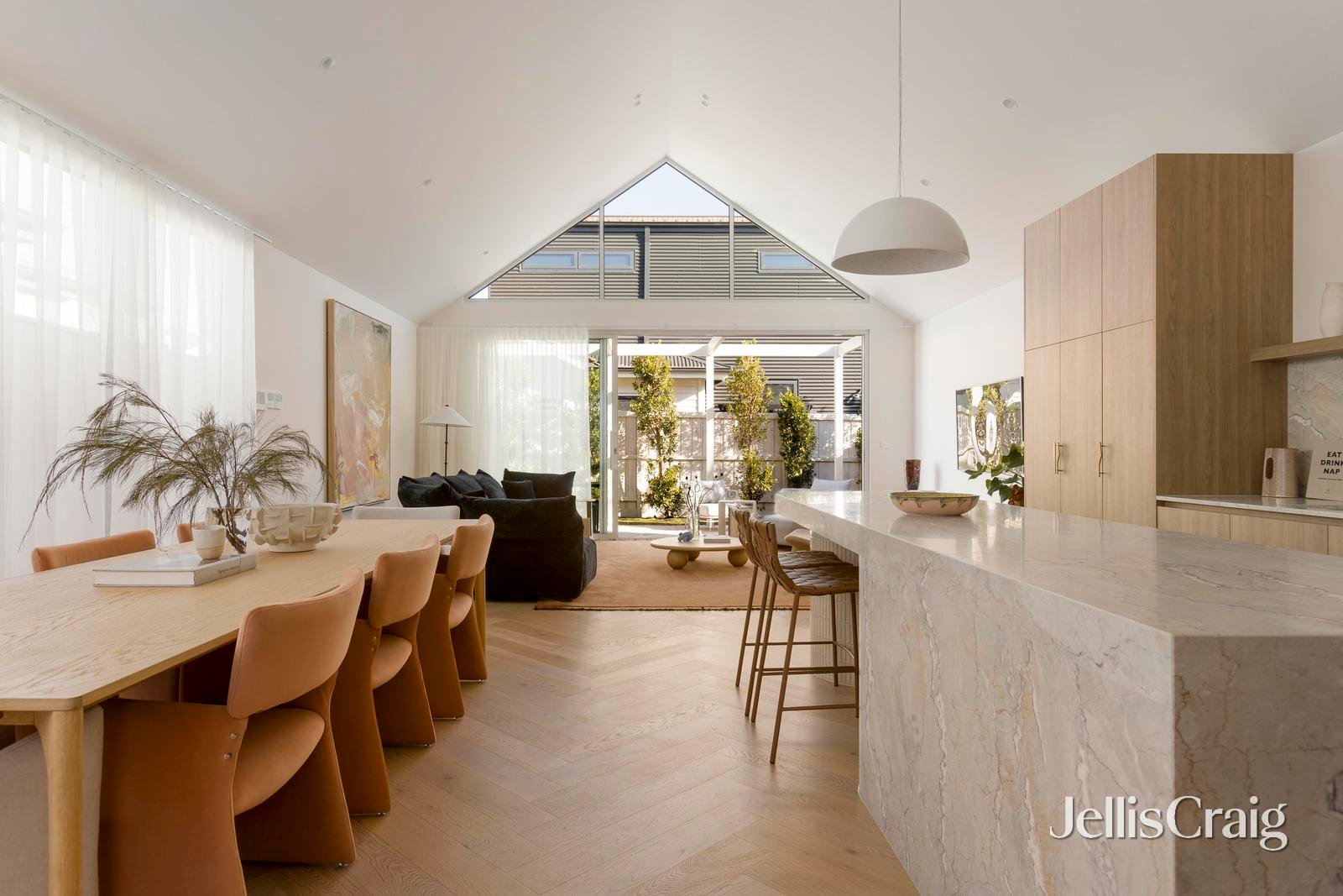 128 Bastings Street, Northcote image 2