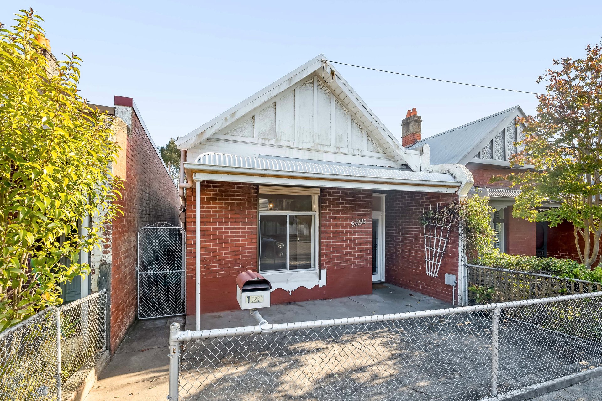 Property Gallery - Main Image