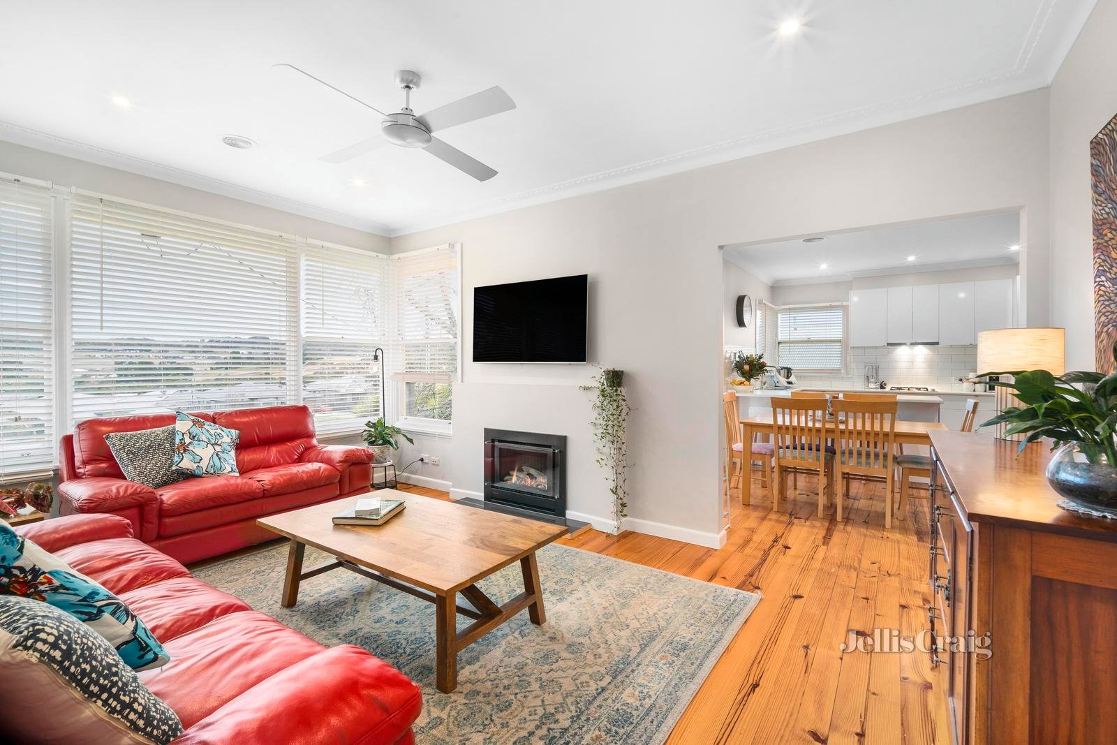 128 Daylesford Road, Brown Hill image 4