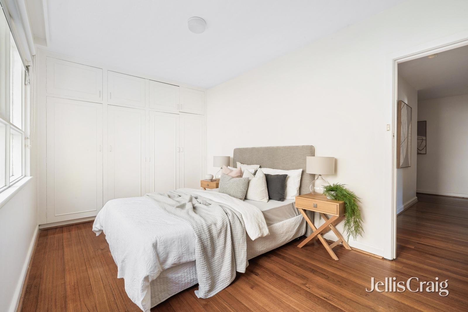 1/28 Docker Street, Elwood image 5