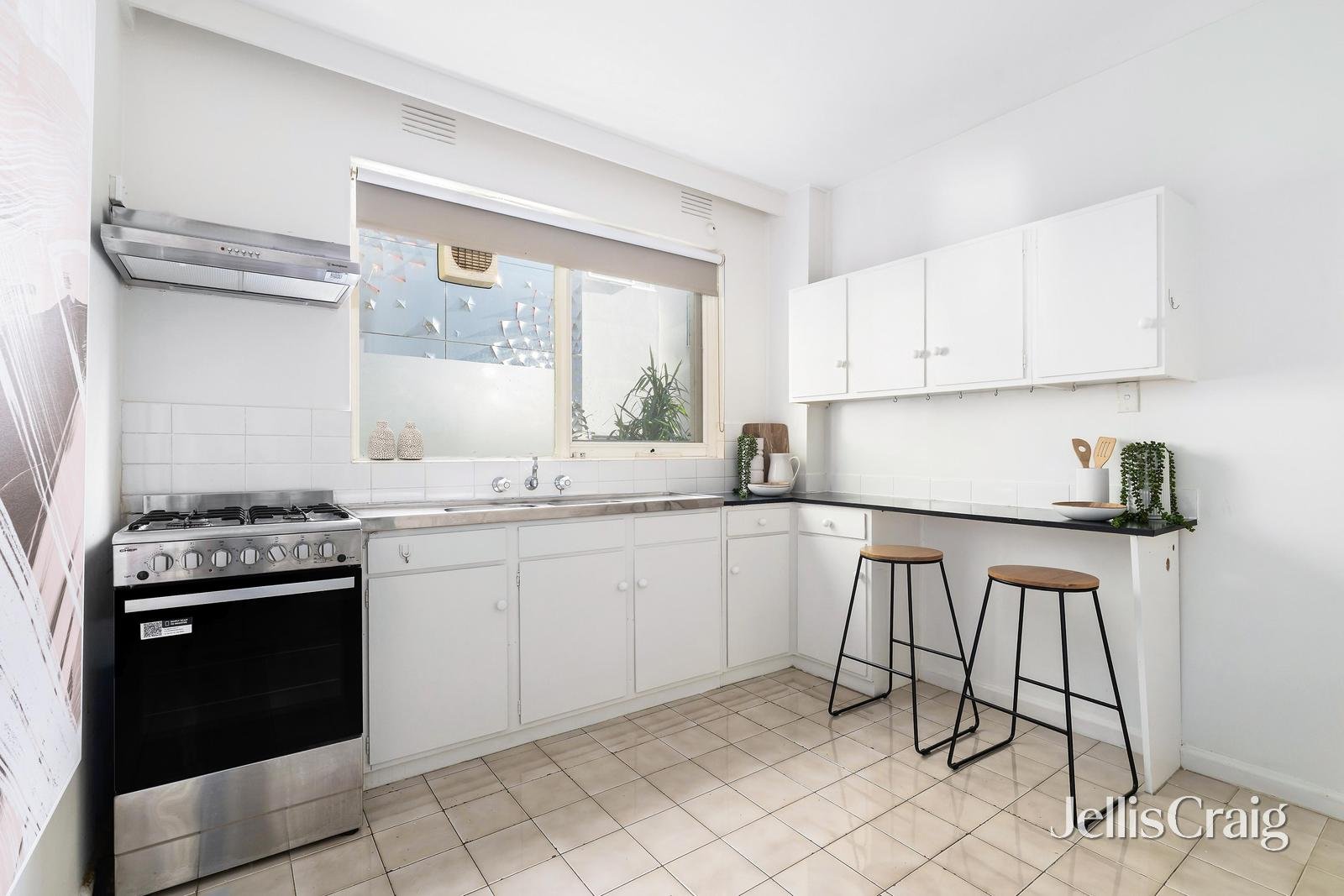 1/28 Docker Street, Elwood image 7