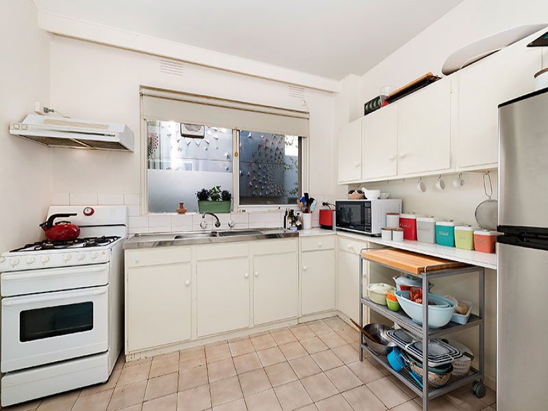 1/28 Docker Street, Elwood image 7