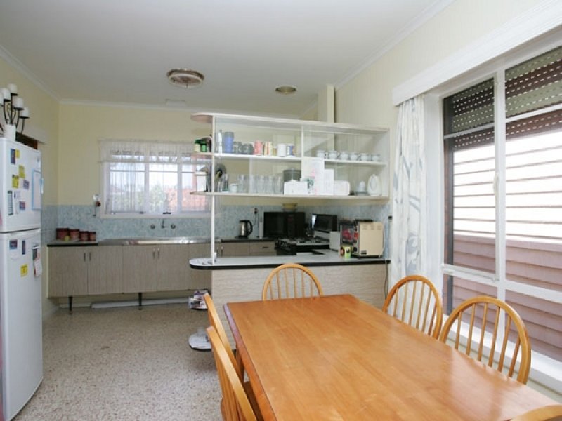 128 Douglas Parade,, Williamstown image 4