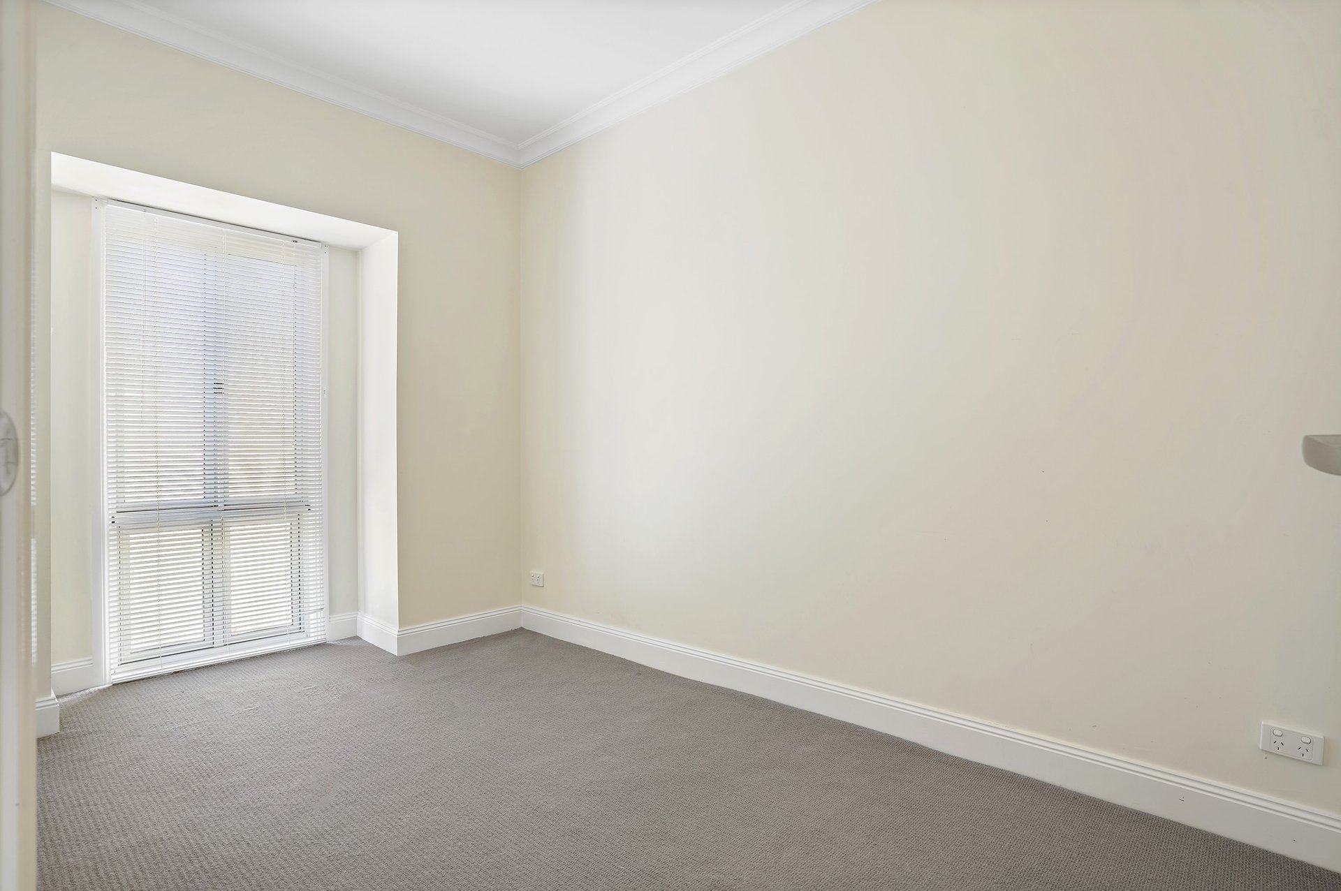 1/28 Glenola Road, Chelsea image 4