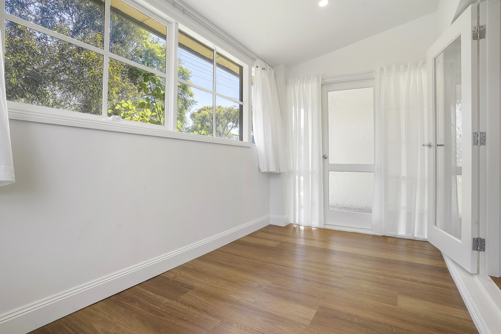 1/28 Glenola Road, Chelsea image 8