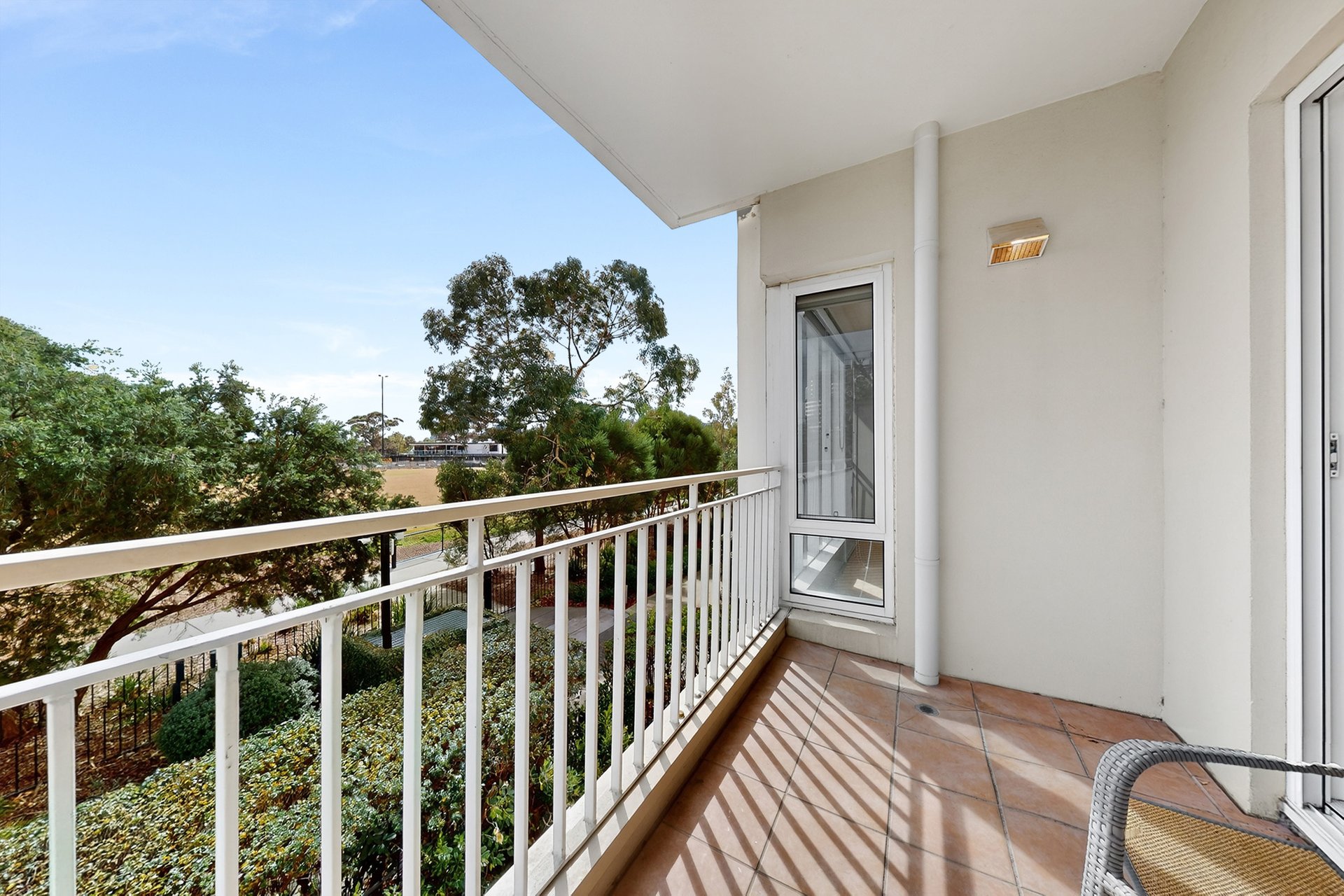 12/8 Graham Street, Port Melbourne image 10