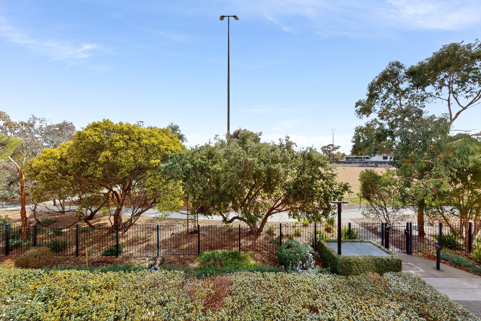 12/8 Graham Street, Port Melbourne image 13