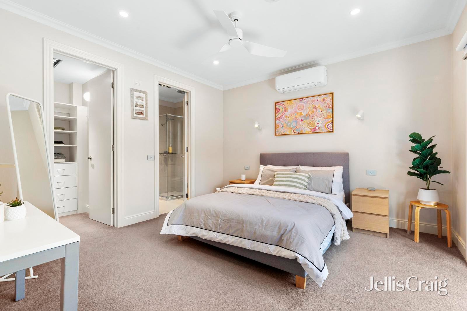 1/28 Ivanhoe Street, Glen&nbsp;Waverley image 5