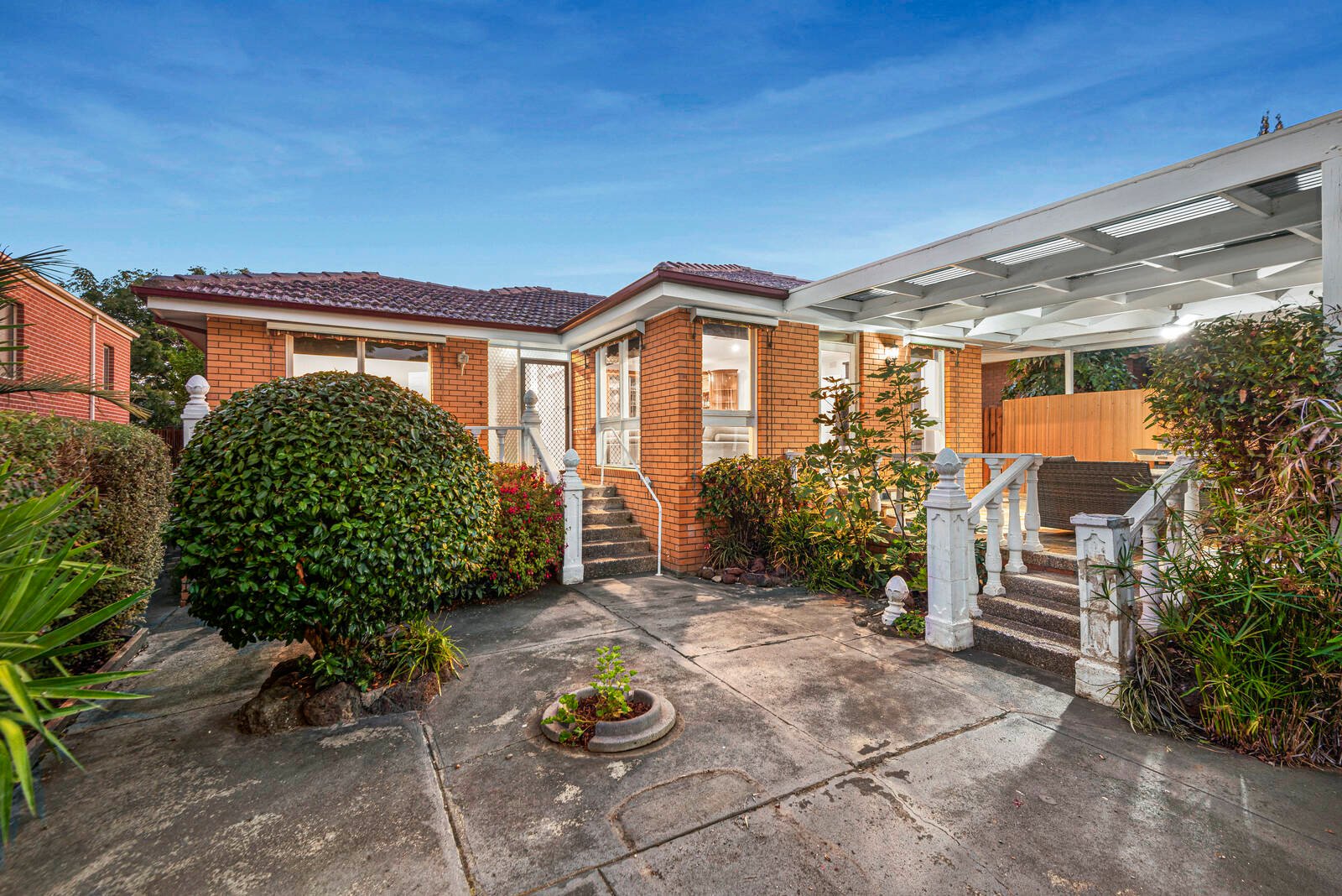 Property Gallery - Main Image