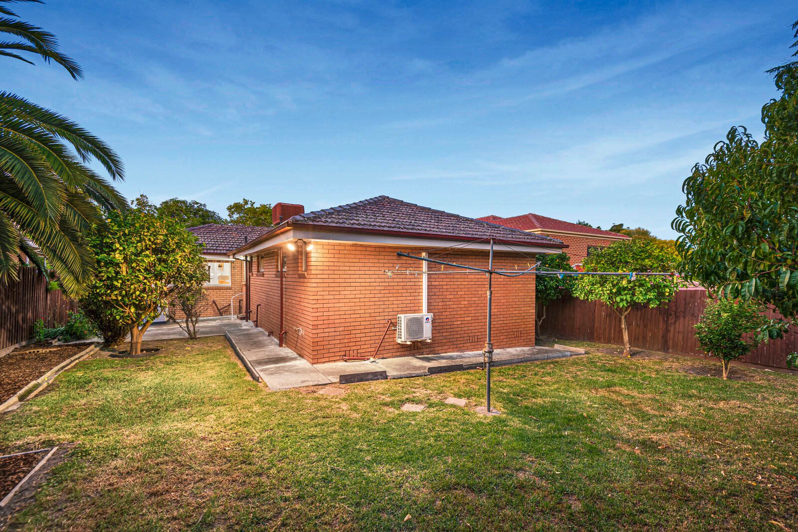 Property Gallery Thumbnail 7