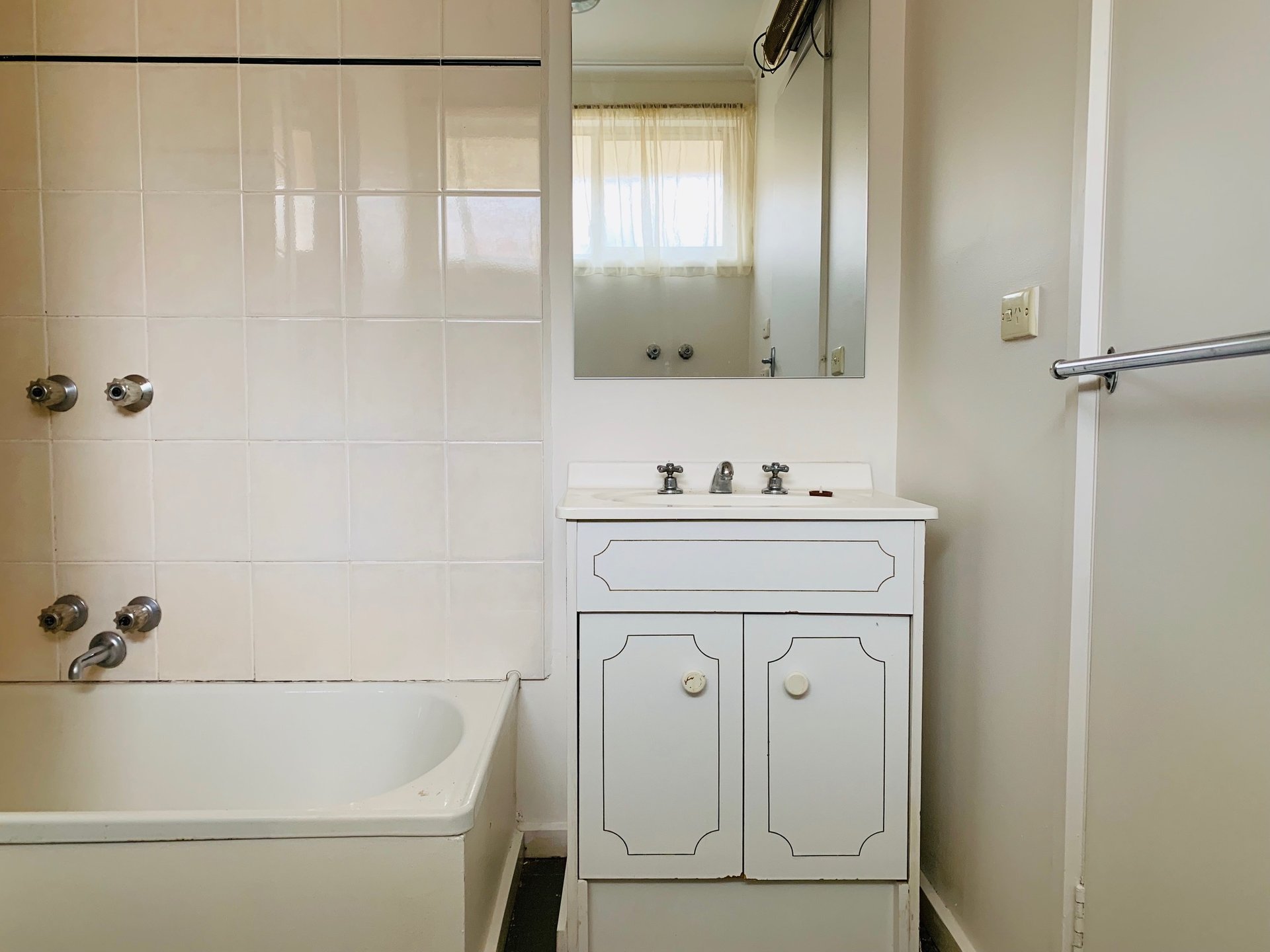 1/28 Lasiandra Avenue, Forest Hill image 6