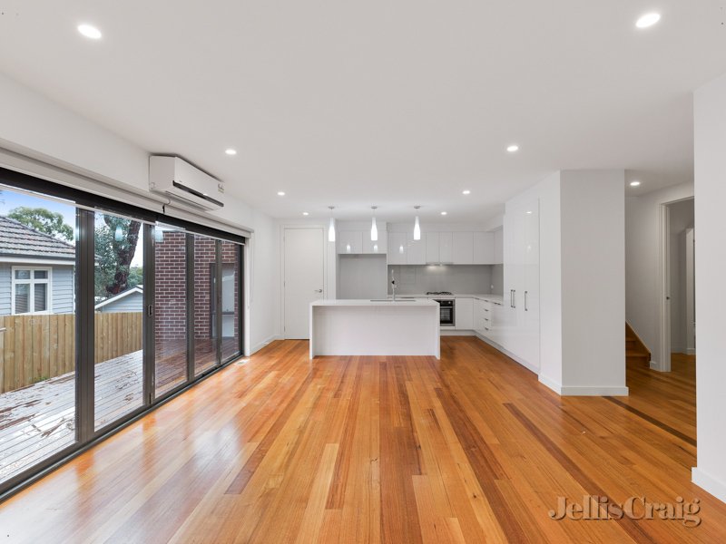 1/28 Leach Street, Briar&nbsp;Hill image 4