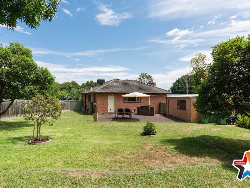 128 Manchester Road, Mooroolbark image 11